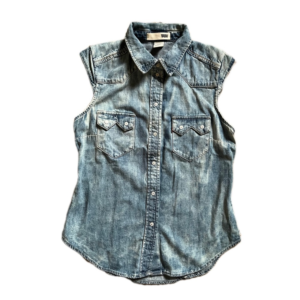 Vintage Levi’s denim vest